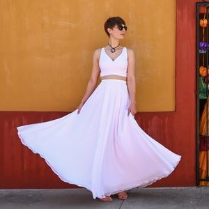 Elegant 2 piece white dress, Fame and Partners